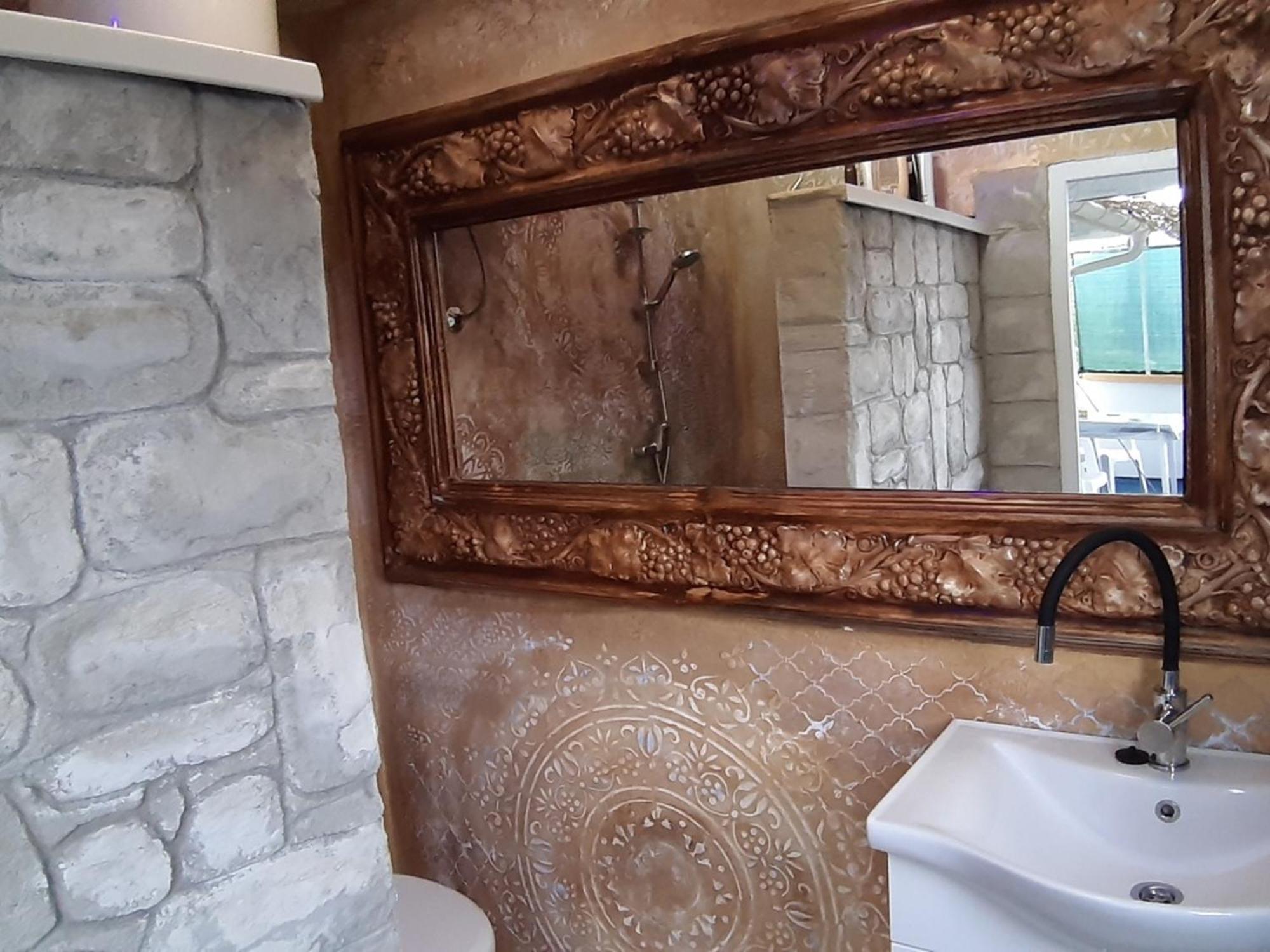 Apartment Merona With Swimming Pool Trebinje Room photo